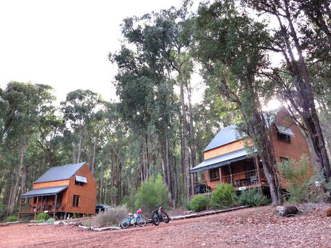 Noble River Estate - Accommodation Gladstone 0