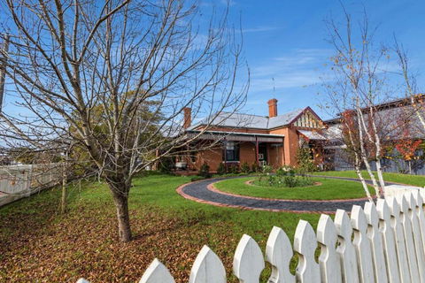 Noble View - Accommodation Gladstone 1