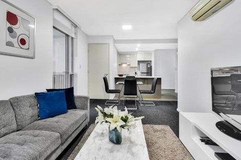 North Sydney Corporate Apartment MIL2251106 - Accommodation Gladstone 0
