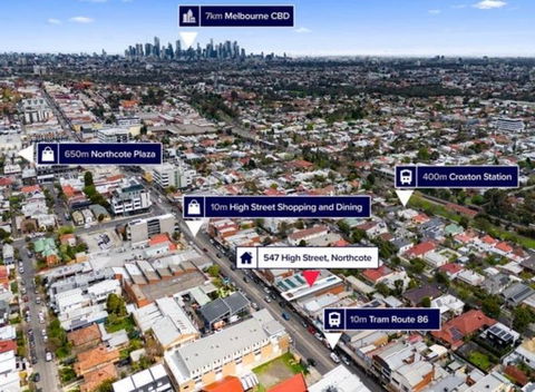 Northcote Spacious Studio - Accommodation Gladstone 1