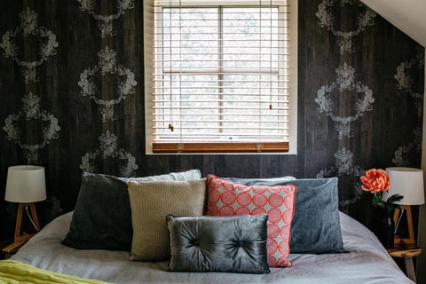 Northfield Boutique Apartments - Accommodation Gladstone 0