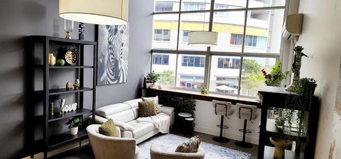 NYC Loft Brisbane, Free Parking! - Accommodation Gladstone 2