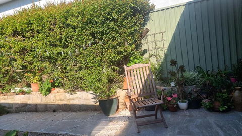 Oasis In The Heart Of Dural - Accommodation Gladstone 2