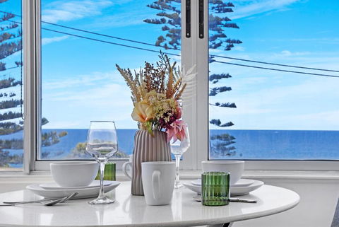Ocean View 1 Bedroom Private Apartment Next To Maroubra Beach - Accommodation Gladstone 2