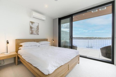 OHANA - SeaHome - Accommodation Gladstone 0