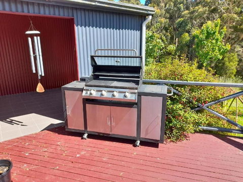 Old School Rocky Cape Guesthouse - Accommodation Gladstone 1