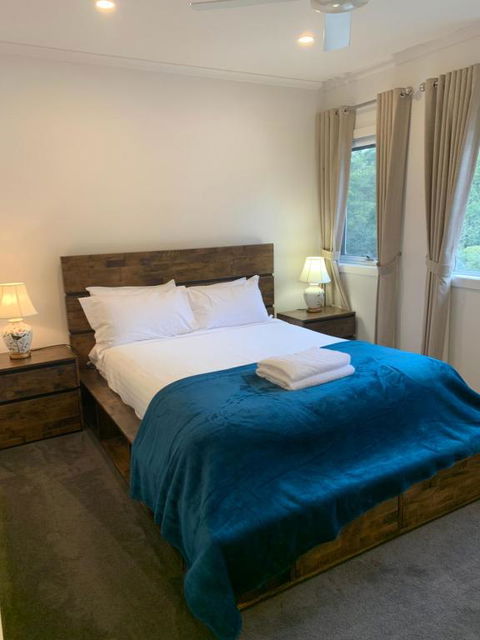 Olinda Two Bedroom Apartment - B2 - Accommodation Gladstone 0