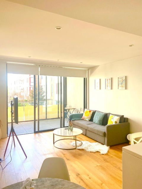 One Bedroom With Roof Top Pool - Accommodation Gladstone 0