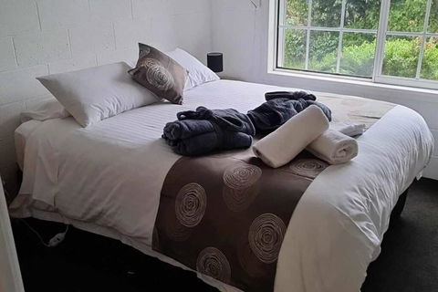 Orchard 2 Bedroom Apartment In Devonport - Accommodation Gladstone 3