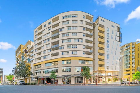 Oxygen Apartments - Accommodation Gladstone 1
