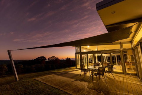 Origin House Carool - Accommodation Gladstone 0