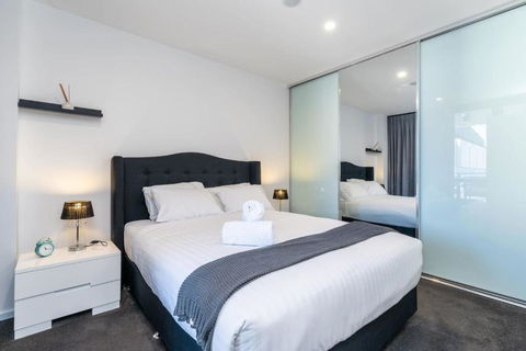 Park Avenue Apt In The Heart Of The City - Accommodation Gladstone 0