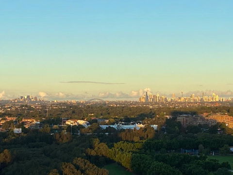 Parkside & City View In Sydney Olympic Park - Accommodation Gladstone 2