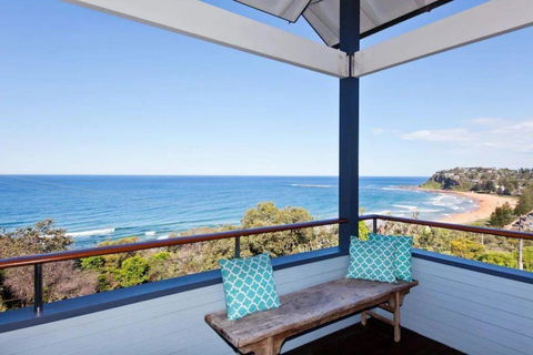 Pacific Sunrise - Beach Views - Accommodation Gladstone 1