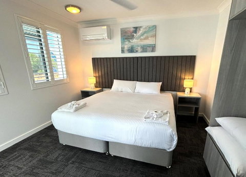 Palace Hotel Proserpine - Accommodation Gladstone 1
