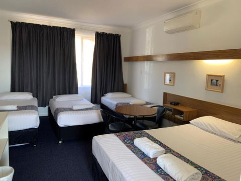 Panorama Motor Inn - Accommodation Gladstone 3