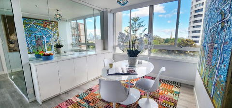 Panoramic Harbour Views And Pool - Accommodation Gladstone 3