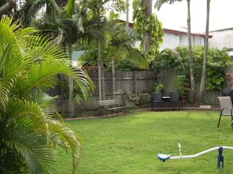 Paradise Motel - Accommodation Gladstone 3