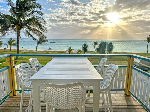 Paradise Palms Tangalooma - Accommodation Gladstone 0
