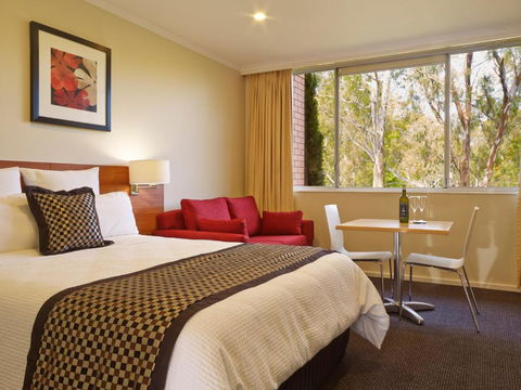 Parkview Motor Inn And Apartments - Accommodation Gladstone 0