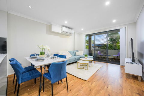 Parramatta New 2Bedroom Apt Close To TrainShoping - Accommodation Gladstone 1