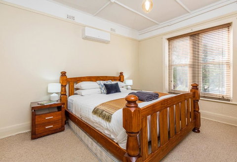 Penobscot Farm Cottage - Accommodation Gladstone 1