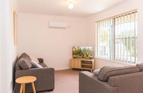 Penola Coonawarra Caravan Park - Accommodation Gladstone 2