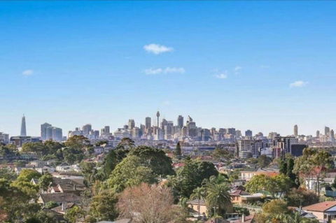 Penthouse In Rockdale CBD - Accommodation Gladstone 1
