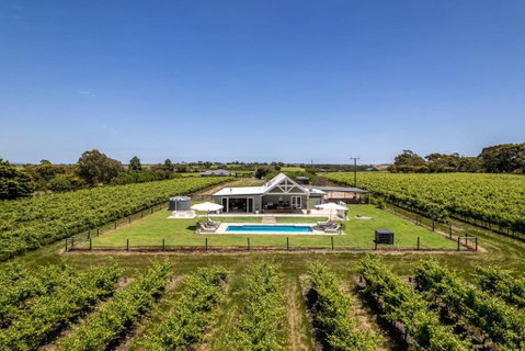 Pethick House - Accommodation Gladstone 1