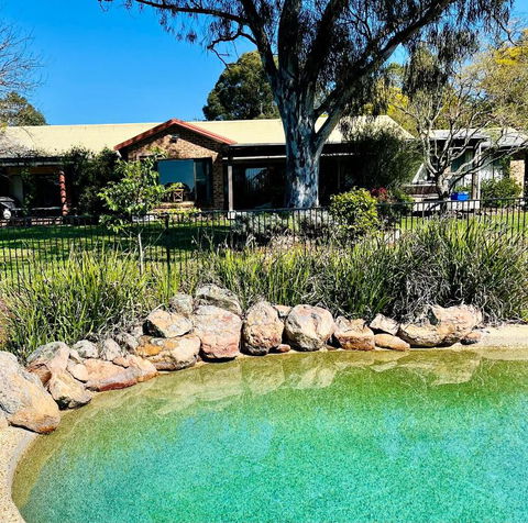 Peppercorns Riverside Farm Stay - Accommodation Gladstone 1