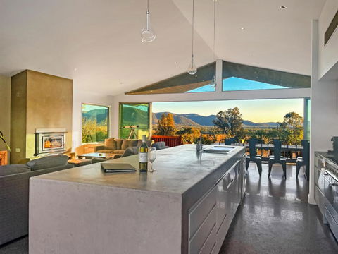 Pindara - Accommodation Gladstone 1