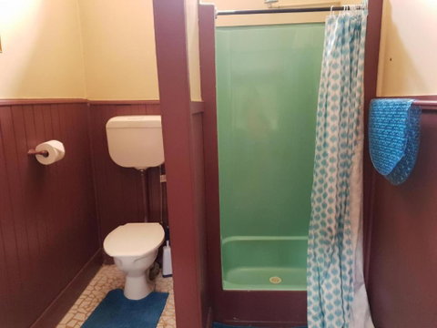 Pioneer Lodge Tasmania - Accommodation Gladstone 2