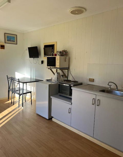 Pioneer Tourist Park - Accommodation Gladstone 2