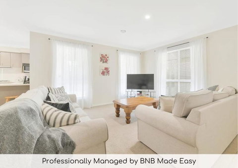 Piper St - CBD, Cosy Escape - Accommodation Gladstone 0