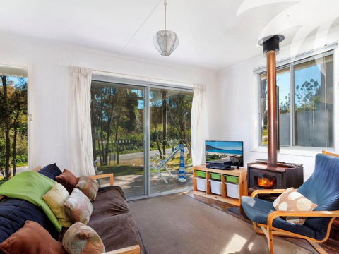 Pippis A Classic Beach House - Accommodation Gladstone 3