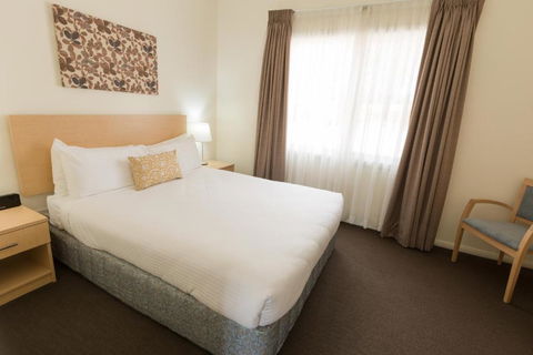 Pokolbin Village Estate - Accommodation Gladstone 3