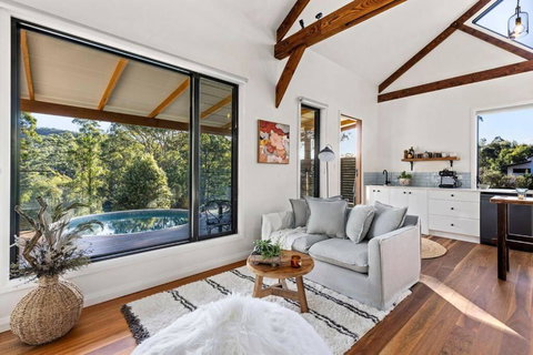 Pool House Bellingen - Accommodation Gladstone 0