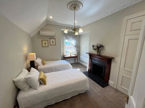 Porters Cottage Oasis - Accommodation Gladstone 2
