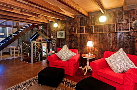 Possum Lodge At Cloudhill Estate - Accommodation Gladstone 2