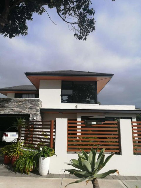 Private & Cosy! Master Bedroom In Perth With Garden View - Accommodation Gladstone 3
