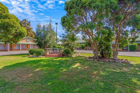 Quality Inn Penrith Sydney - Accommodation Gladstone 2