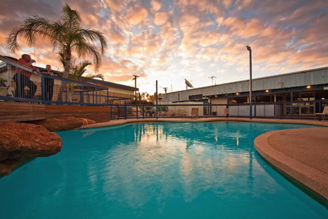 Potshot Hotel Resort - Accommodation Gladstone 0