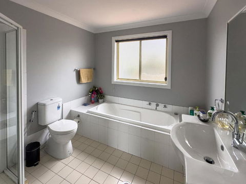 Prestons Dream Holiday 4 Bedroom - Accommodation Gladstone 2