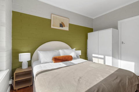 Prickly Pear Stays In Plympton - Accommodation Gladstone 0