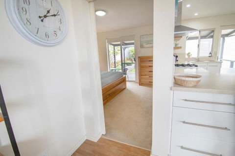 Princess Views In Historic Albany - Accommodation Gladstone 3