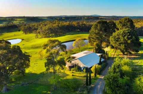 Private, Secluded Farm Retreat - Accommodation Gladstone 0