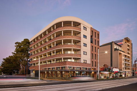 Punthill Parramatta - Accommodation Gladstone 2