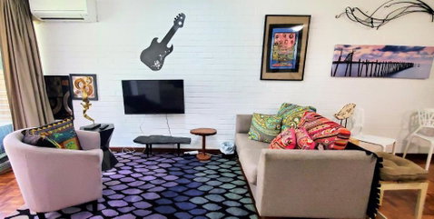 Quaint & Tranquil Subiaco 1 Bedroom Apartment - Accommodation Gladstone 3