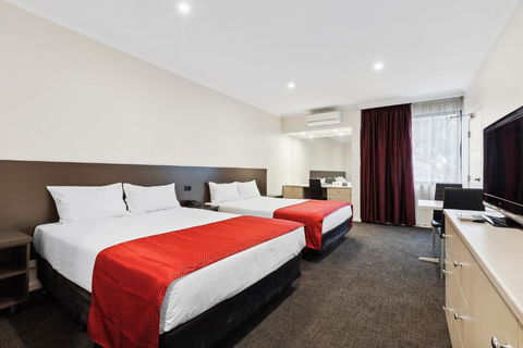 Quality Hotel Manor - Accommodation Gladstone 3