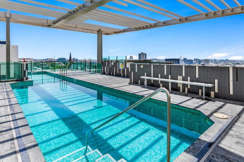 Quattro Apartments - Accommodation Gladstone 2